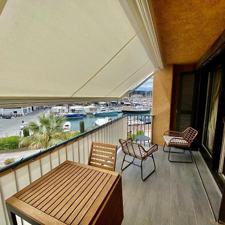 Appartement Les marines, 2min Plage, accès direct port à Cogolin Extérieur photo