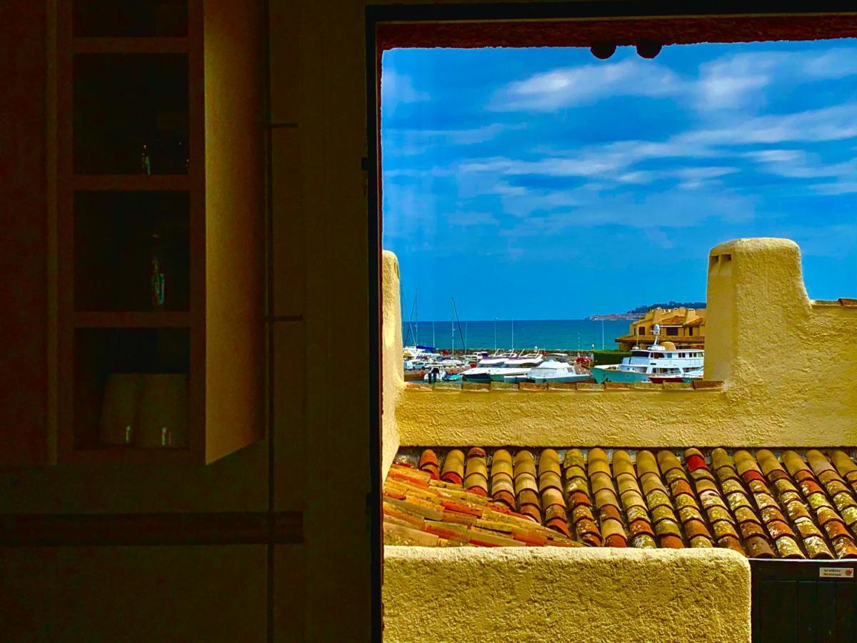 Appartement Les marines, 2min Plage, accès direct port à Cogolin Extérieur photo