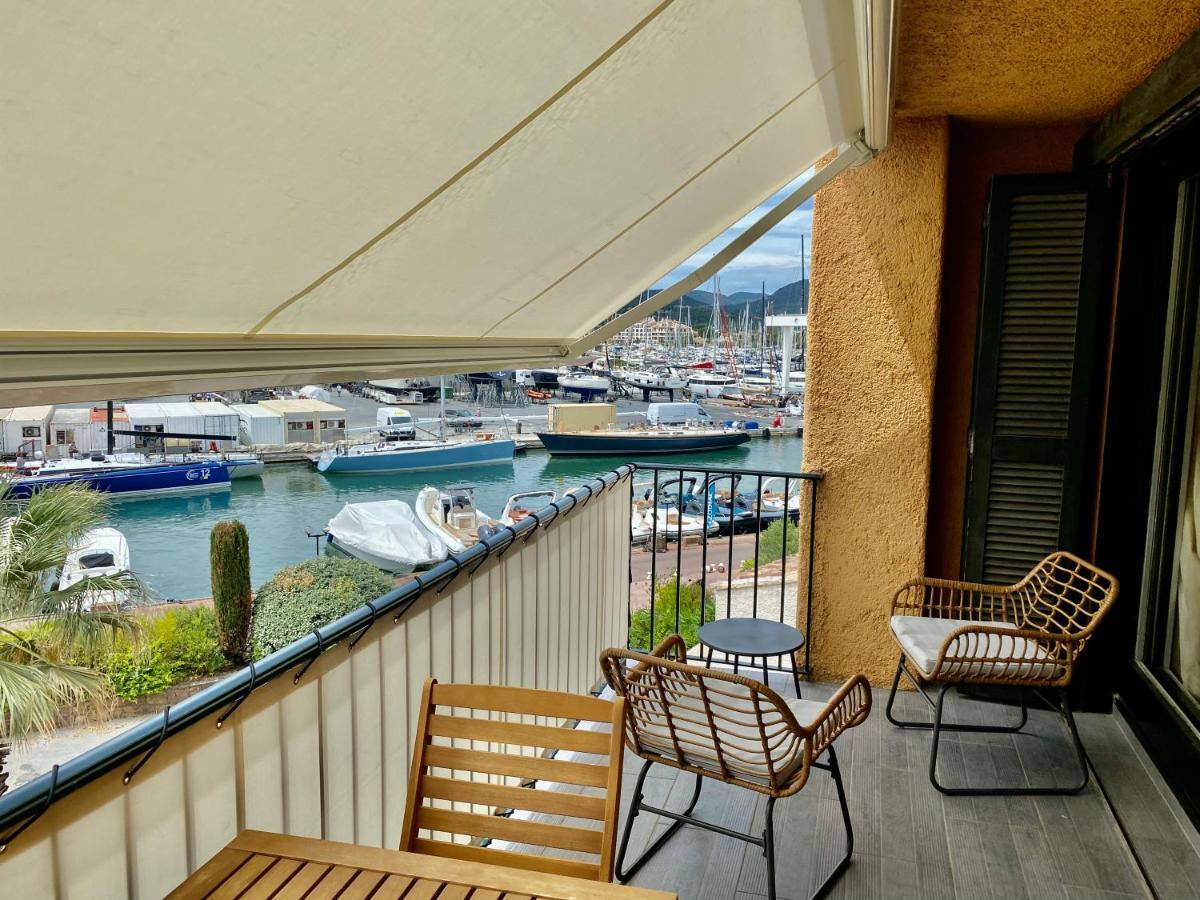 Appartement Les marines, 2min Plage, accès direct port à Cogolin Extérieur photo